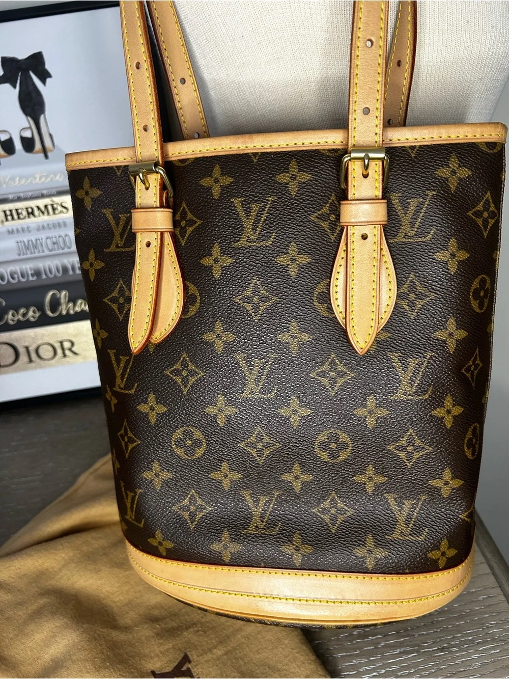Louis Vuitton Petit Bucket Monogram Canvas Bag, EUC